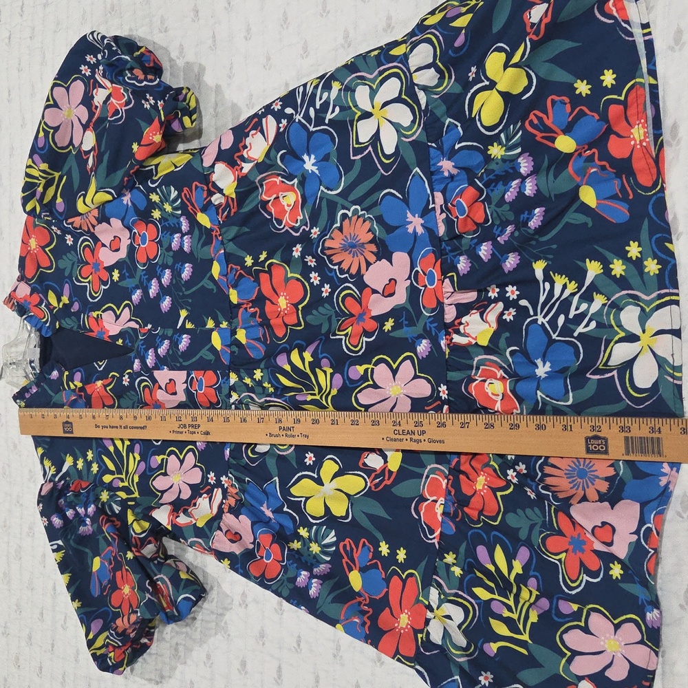 THML Beautiful Navy Blue Dress With A Bright Floral Pattern. Excellent Condition - Picture 10 of 12